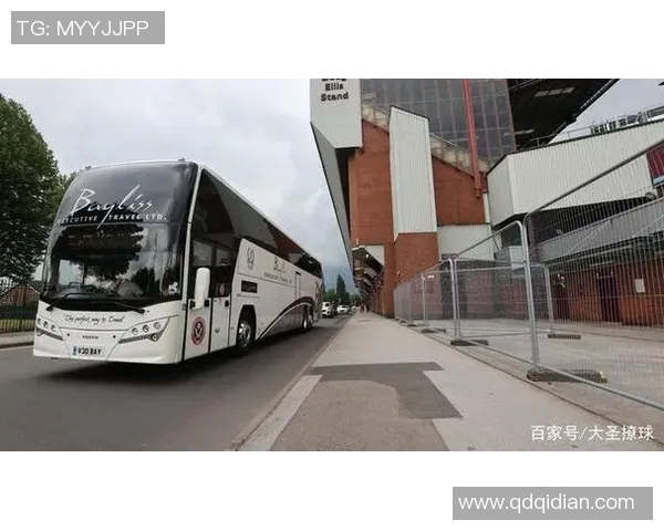 英超聚焦广州足球队个人能力分析与发展潜力探讨 英超聚焦广州足球队个人能力分析与发展潜力探讨